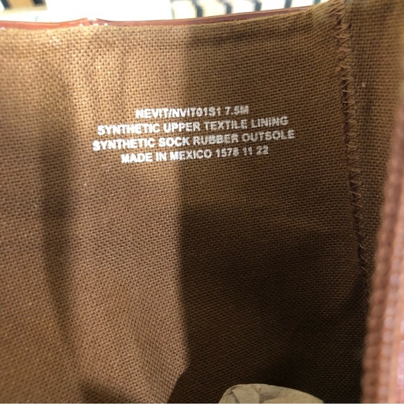 NEW WITHOUT TAGS Steve Madden Nevit Faux Patent Leather Boots Cognac Size 7.5 - Picture 5 of 7